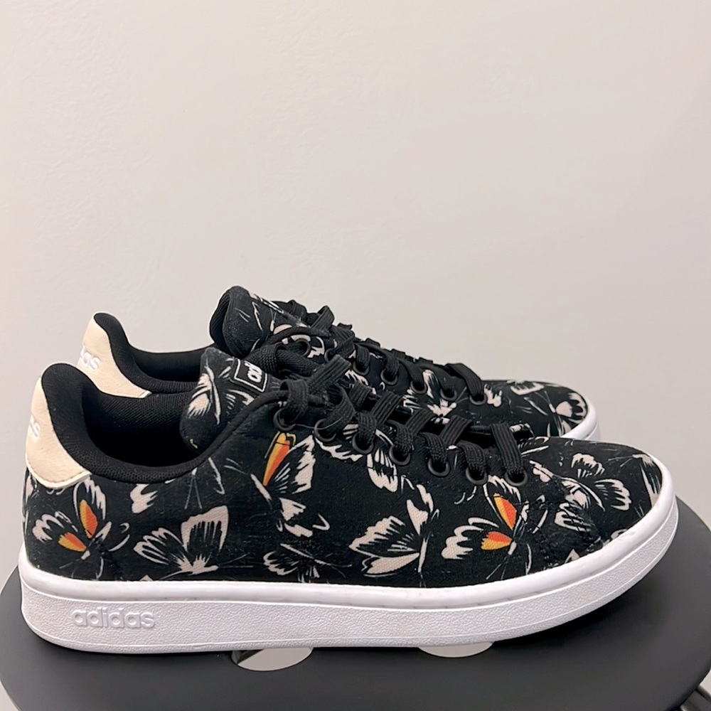 Adidas FARM Rio Advantage, Court-inspired style with a tropical twist